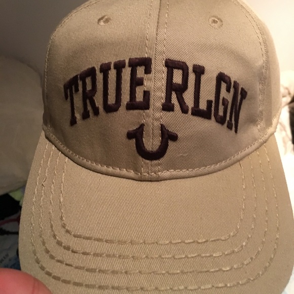 True Religion hat never worn - Picture 1 of 2